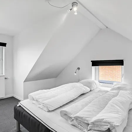 度假居 Gorgeous Home In Nykobing M With Wifi