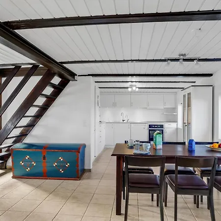 Gorgeous Home In Nykobing M With Wifi * Todso
